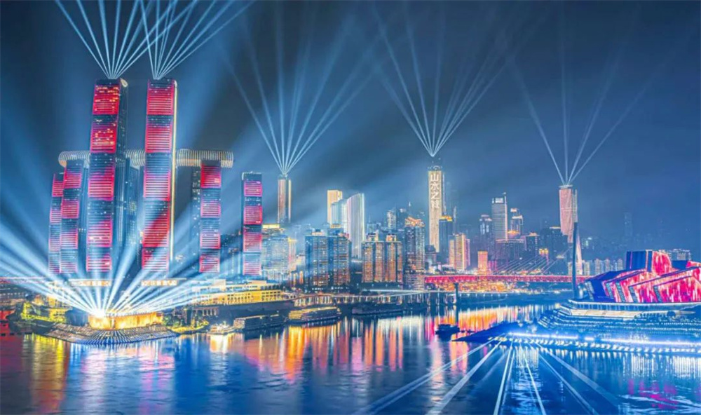 歐瑪燈光防水系列助陣全場(chǎng)！2025央視春節(jié)聯(lián)歡晚會(huì)（重慶分會(huì)場(chǎng)）